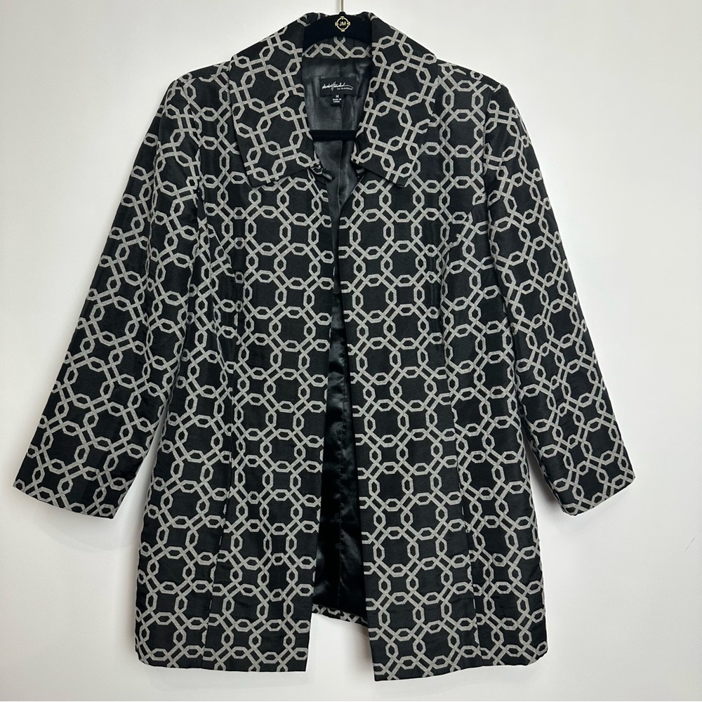 Elizabeth Hasselbeck Coat